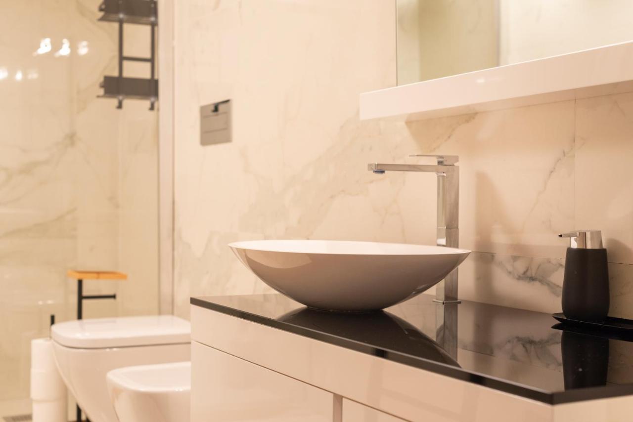 Modern Hospitality Naples Exclusive Stay 외부 사진